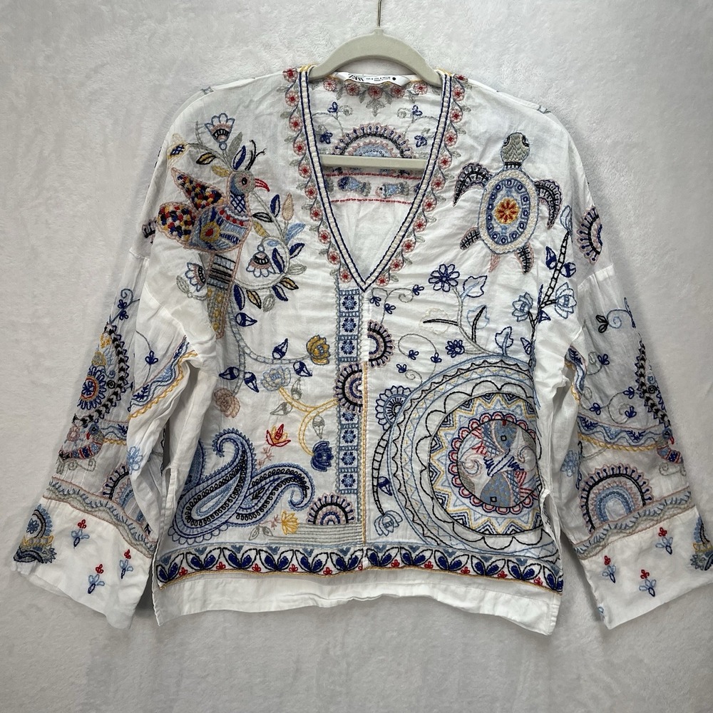 Zara Vneck Embroidered Top Womens Small Floral Bird Turtle Paisley Boho Artsy
